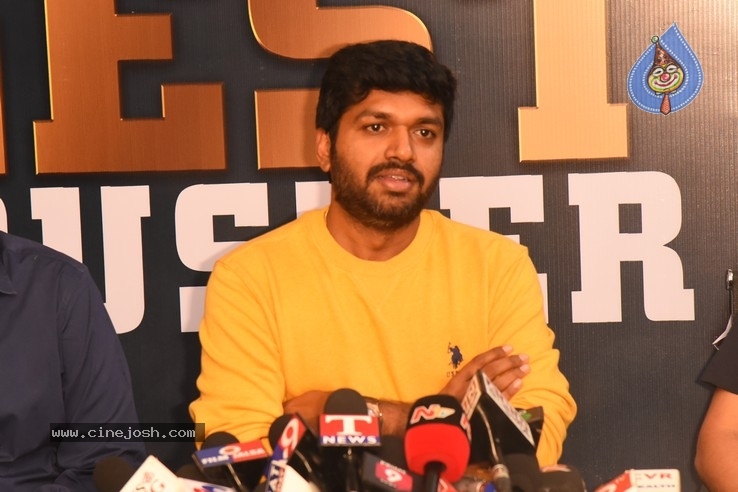 Sarileru Neekevvaru Press Meet - 4 / 17 photos