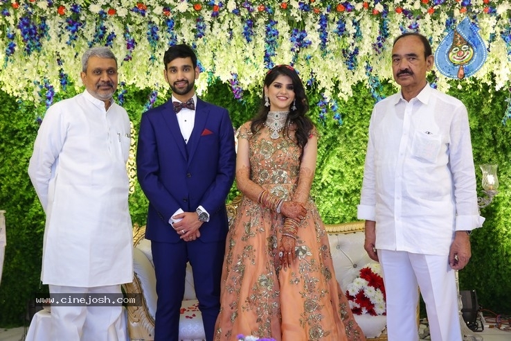 Shiva Sai Wedding Reception - 33 / 40 photos