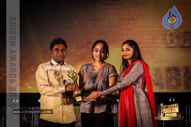 South Indian Cinema Awards - 3 / 44 photos