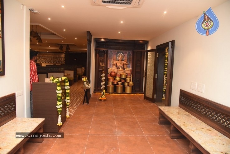 Sundeep Kishans Vivaha Bhojanabu Launch - 26 / 48 photos