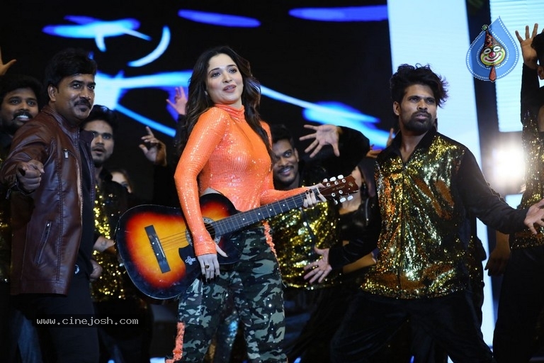 Tamanna Dance Performance at Sarileru Neekevvaru Event - 12 / 30 photos