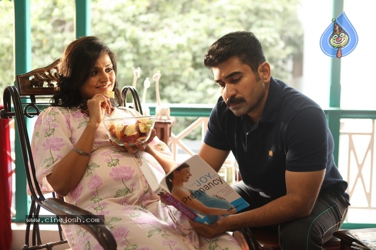 Thamezharasan Tamil Movie Stills - 14 / 19 photos