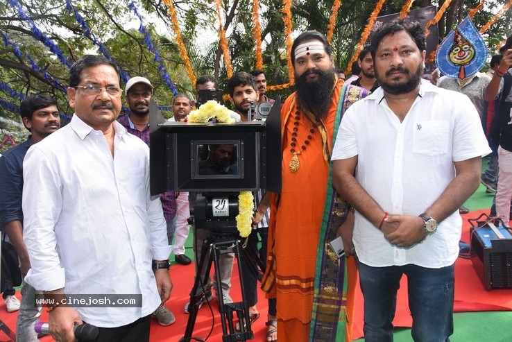 Upendra New Movie Opening - 55 / 56 photos