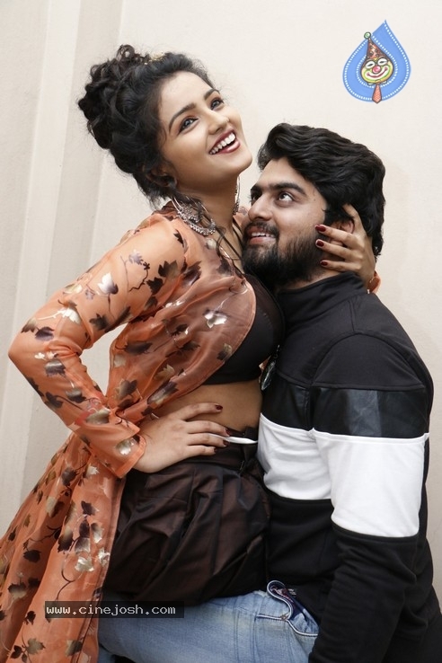 Uthara Movie PreRelease Event - 8 / 32 photos