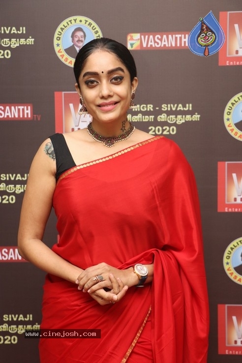 V4 MGR Sivaji Academy Awards 2020 Photos - 21 / 63 photos