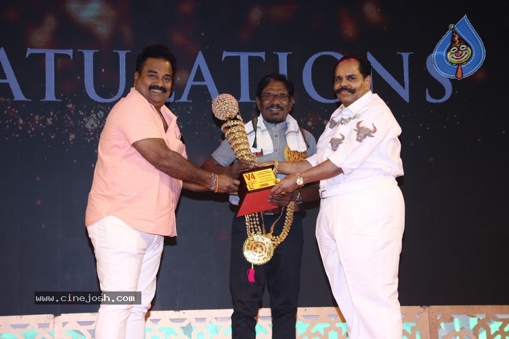 V4 MGR Sivaji Academy Awards 2020 Photos - 22 / 63 photos