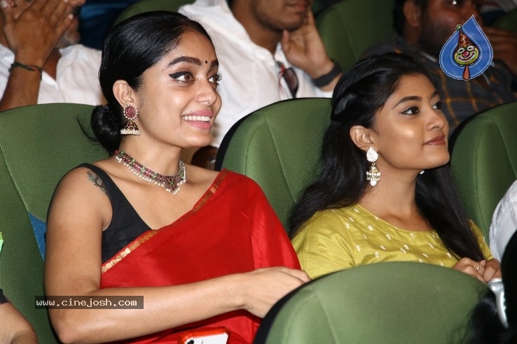 V4 MGR Sivaji Academy Awards 2020 Photos - 23 / 63 photos