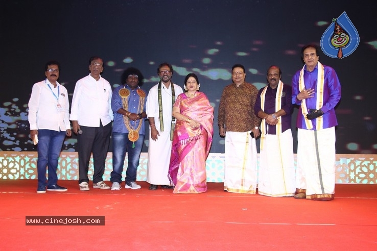 V4 MGR Sivaji Academy Awards 2020 Photos - 61 / 63 photos