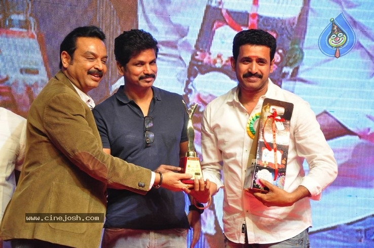 V B Entertainments Bullitera Awards 2019 Photos - 35 / 107 photos