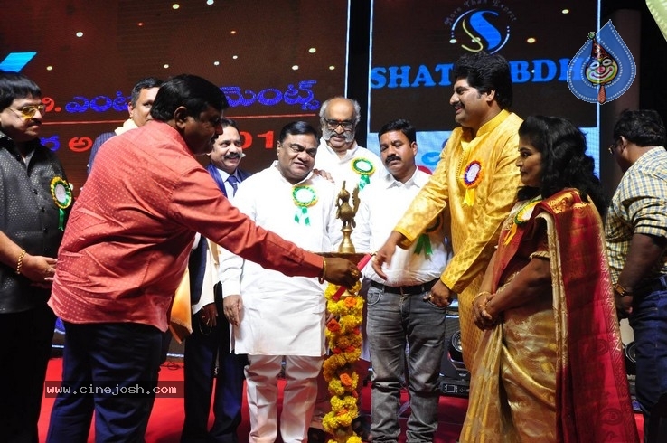 V B Entertainments Bullitera Awards 2019 Photos - 64 / 107 photos