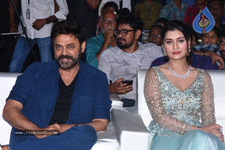 Venky Mama Vijayotsavam at Guntur - 24 / 42 photos