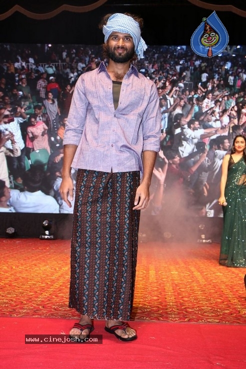 WFL PreRelease Event Vizag - 51 / 53 photos
