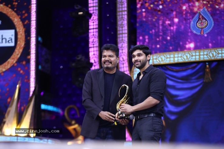 Zee Cine Awards Tamil 2020 Stills - 6 / 66 photos