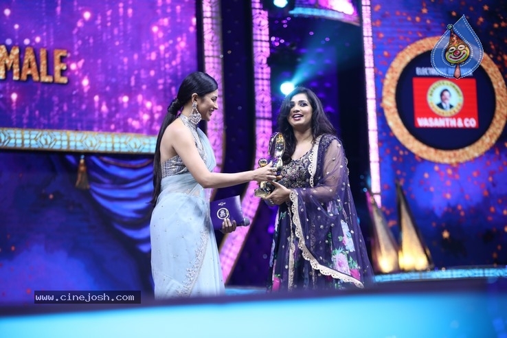 Zee Cine Awards Tamil 2020 Stills - 11 / 66 photos