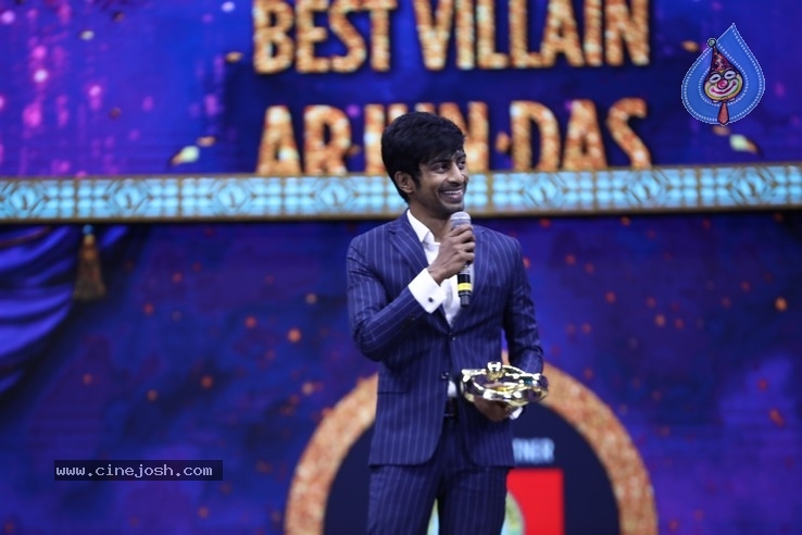 Zee Cine Awards Tamil 2020 Stills - 64 / 66 photos