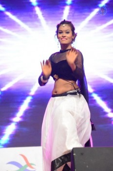 Aatadukundam Raa Audio Launch 2 - 59 of 89