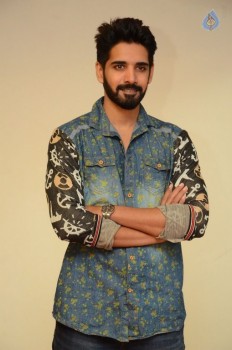 Aatadukundam Raa Release Press Meet - 13 of 20