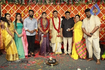 Parthiban - Seetha Daughter Wedding Photos - 18 of 22