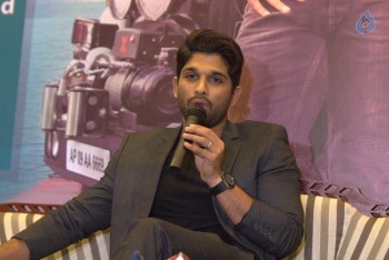 Allu Arjun at Sarrainodu Press Meet in Bangalore - 3 of 21