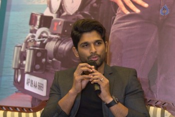 Allu Arjun at Sarrainodu Press Meet in Bangalore - 15 of 21