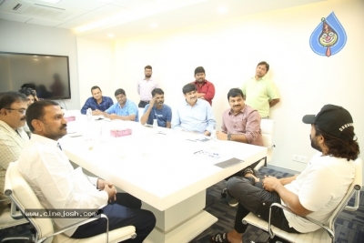 Allu Arjun Meets Film Newscasters Association - 4 of 16