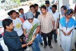 Allu Arjun visits Tata Docomo at Madhapur for Vedam Promotion - 26 of 58
