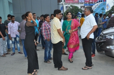 Ami Tumi Movie Success Tour at Vijayawada - 7 of 18