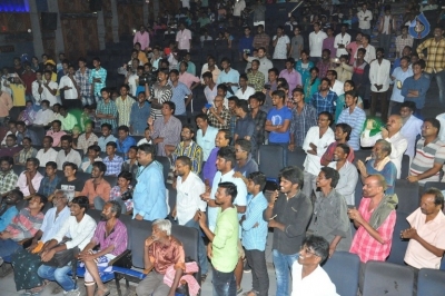 Ami Tumi Movie Success Tour at Vijayawada - 16 of 18