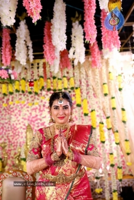 Archana Wedding Reception Photos - 24 of 31