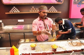 Azhar Film Team at Cream Stone Ice Cream Outlet - 10 of 35