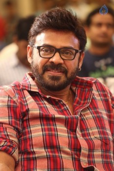Babu Bangaram Success Meet - 18 of 42