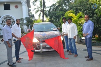 Balakrishna flag off Bharatha Desa Shata Punyakshetra Jaitrayatra - 15 of 39