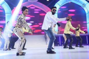 Brahmotsavam Audio Launch 6 - 41 of 105