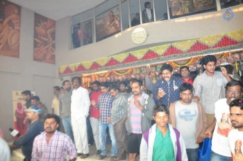 Celebrities at Gautamiputra Satakarni Show - 68 of 83