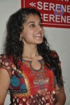 Celebs at Vanthaan Ventraan Premiere Show - 25 of 37