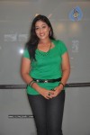 Celebs at Vanthaan Ventraan Premiere Show - 29 of 37