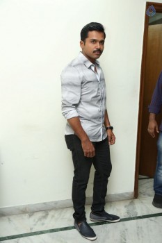 Cheliyaa Movie Press Meet Photos - 17 of 17