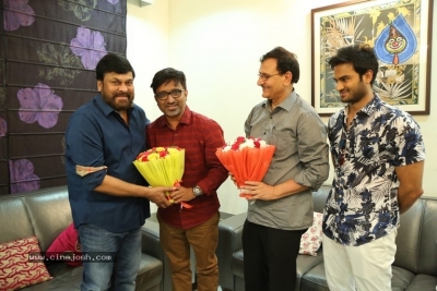 Chiranjeevi Congratulates Sammohanam Movie Team - 5 of 15
