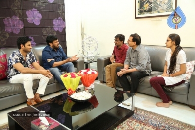 Chiranjeevi Congratulates Sammohanam Movie Team - 9 of 15