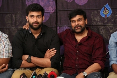 Chiranjeevi Press Meet About Tholiprema Photos - 13 of 21