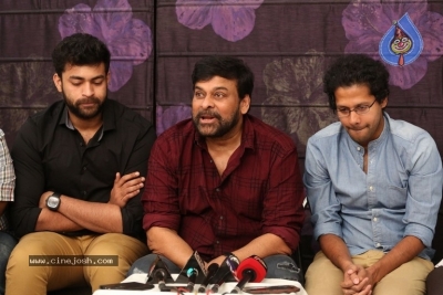 Chiranjeevi Press Meet About Tholiprema Photos - 21 of 21