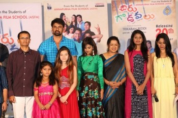 Chiru Godavalu Premiere Press Meet - 15 of 41