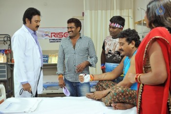 Chuttalabbayi New Working Photos - 27 of 27