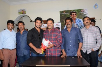 Chuttalabbayi Team Celebrates Sai Kumar Birthday - 22 of 30