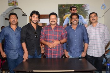 Chuttalabbayi Team Celebrates Sai Kumar Birthday - 29 of 30