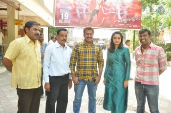 Chuttalabbayi Team Visits in Hyderabad Theaters - 11 of 63