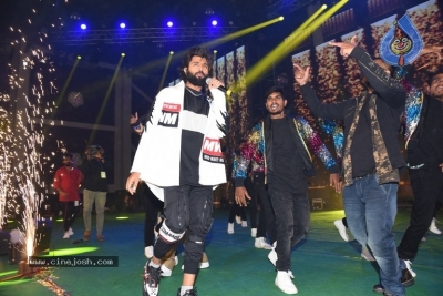 Dear Comrade Music Festival in Hyderabad Set 01 - 28 of 34