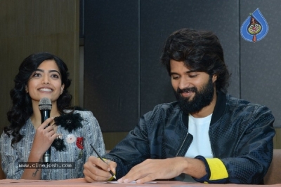 Dear Comrade Press Meet At Vizag - 9 of 20