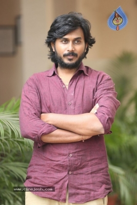Desam Lo Dongalu Paddaru Director Gautham Interview Photos - 3 of 12