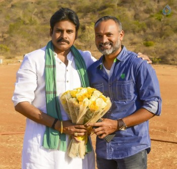 Director Daya at Katamarayudu Sets - 2 of 2